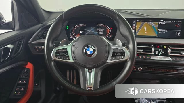 BMW 1 Series (F40) 2021 Черный из Кореи, фото 4