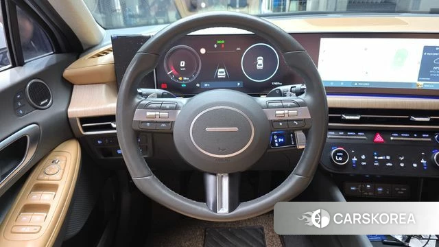 Hyundai Sonata D Edge (DN8) 2024 Светло-серебряный цвет из Кореи, фото 4