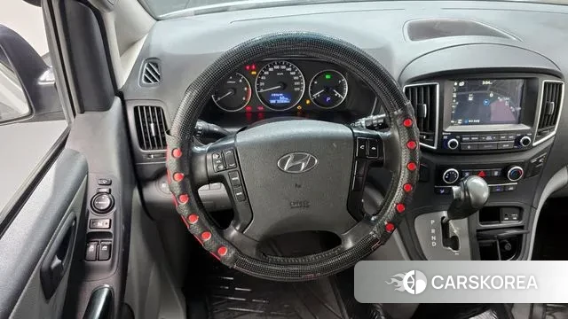 Hyundai The New Grand Starex 2018 Серебристо-серый из Кореи, фото 4