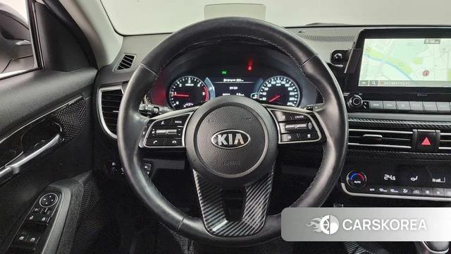Kia Seltos 2021 Белый из Кореи, фото 4