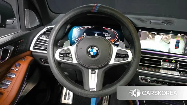 BMW X7 (G07) 2022 Черный из Кореи, фото 4
