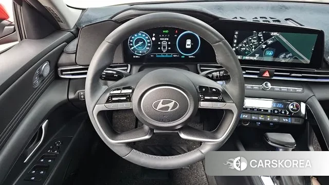 Hyundai The New Avante (CN7) 2024 Красный из Кореи, фото 4