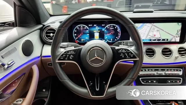 Mercedes-Benz E-Class W213 2021 Белый из Кореи, фото 4