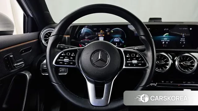 Mercedes-Benz A-Class W177 2021 Белый из Кореи, фото 4