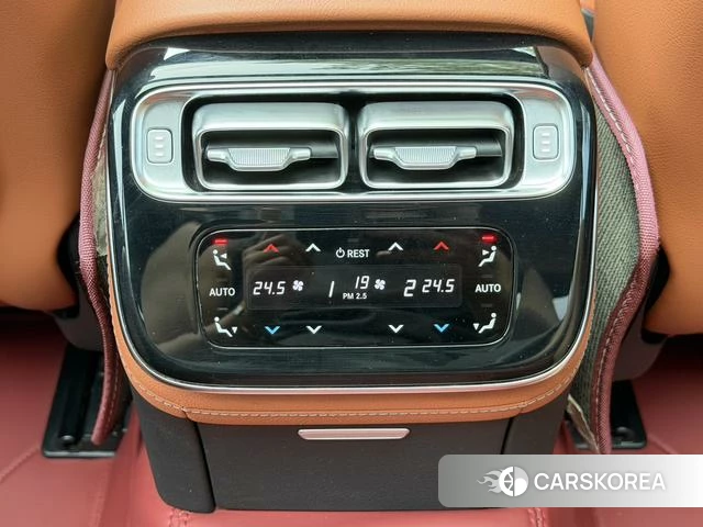 Mercedes-Benz S-class 2023 Черный из Китая, фото 4