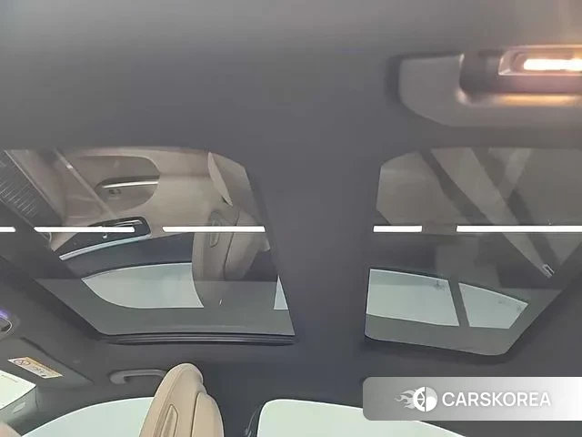 Mercedes-Benz C-Class W206 2024 Белый из Кореи, фото 4