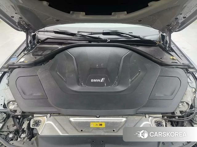 BMW i4 2025 Темно-серый из Китая, фото 4