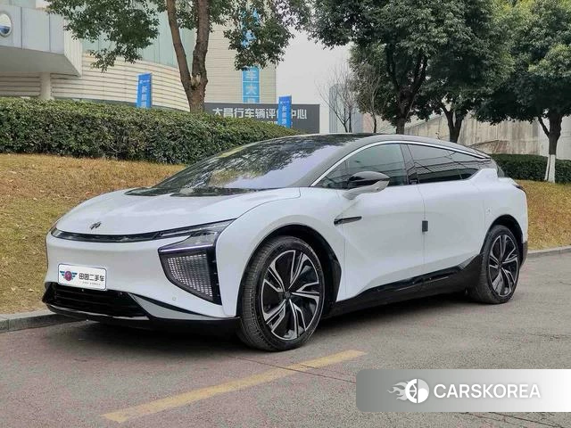 Gao He HiPhi X 2025 Белый из Китая, фото 4