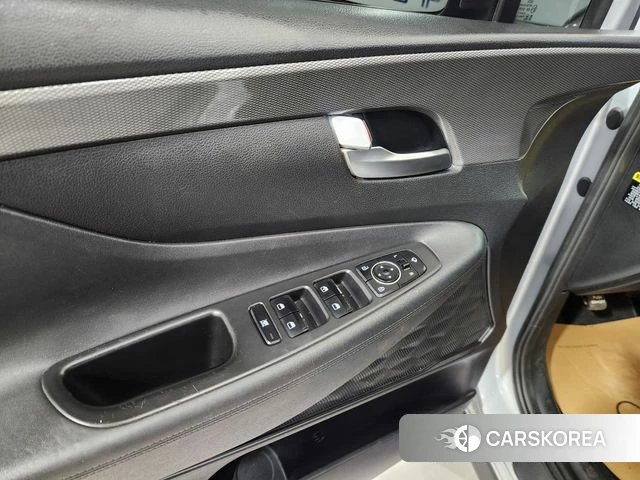 Hyundai Santa Fe TM 2018 Серебристо-серый из Кореи, фото 4