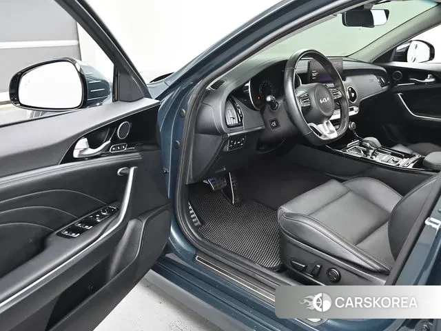 Kia Stinger Meister 2022 Темно-зеленый из Кореи, фото 4