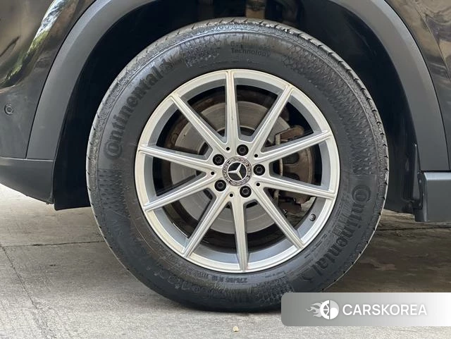 Mercedes-Benz GLE (import) 2022 Черный из Китая, фото 4