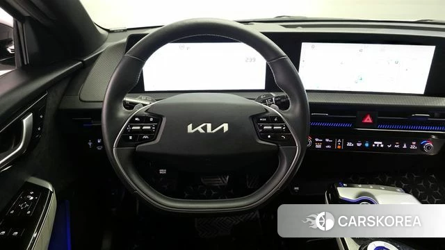 Kia EV6 2023 Белый из Кореи, фото 4
