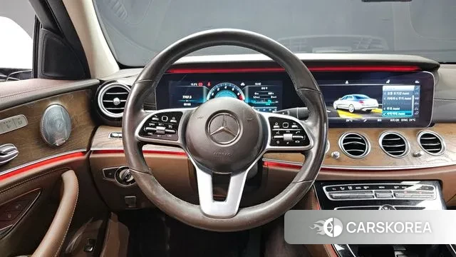 Mercedes-Benz E-Class W213 2019 Белый из Кореи, фото 4