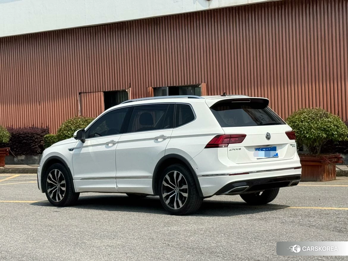 Volkswagen Tiguan L 2019 Белый из Китая, фото 4
