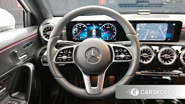 Mercedes-Benz A-Class W177 2021 Белый из Кореи, фото 4