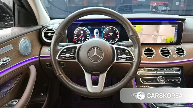 Mercedes-Benz E-Class W213 2019 Черный из Кореи, фото 4
