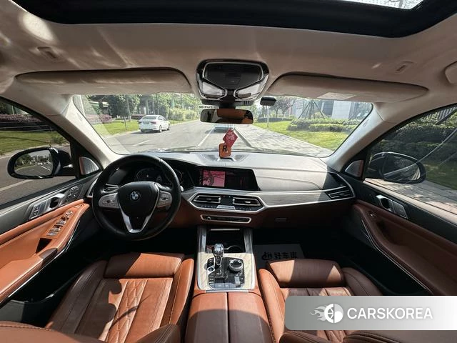 BMW X7 2021 Черный из Китая, фото 4