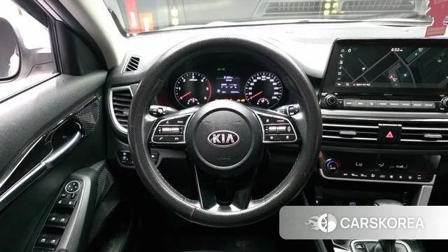 Kia Seltos 2021 Белый из Кореи, фото 4