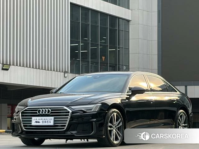 Audi A6L 2021 Черный из Китая, фото 4