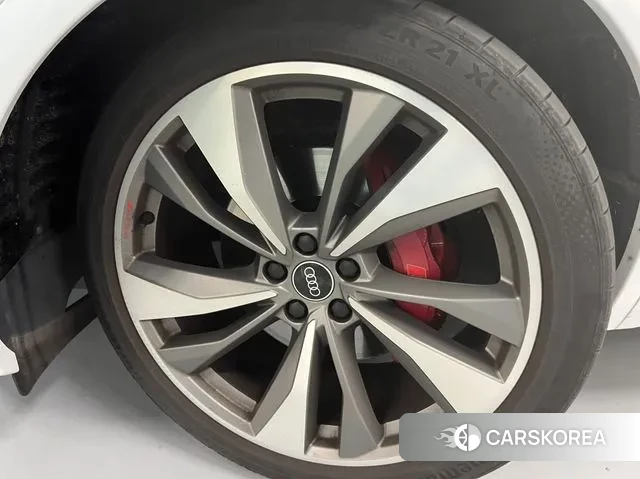 Audi SQ5 (FY) 2022 Белый из Кореи, фото 4