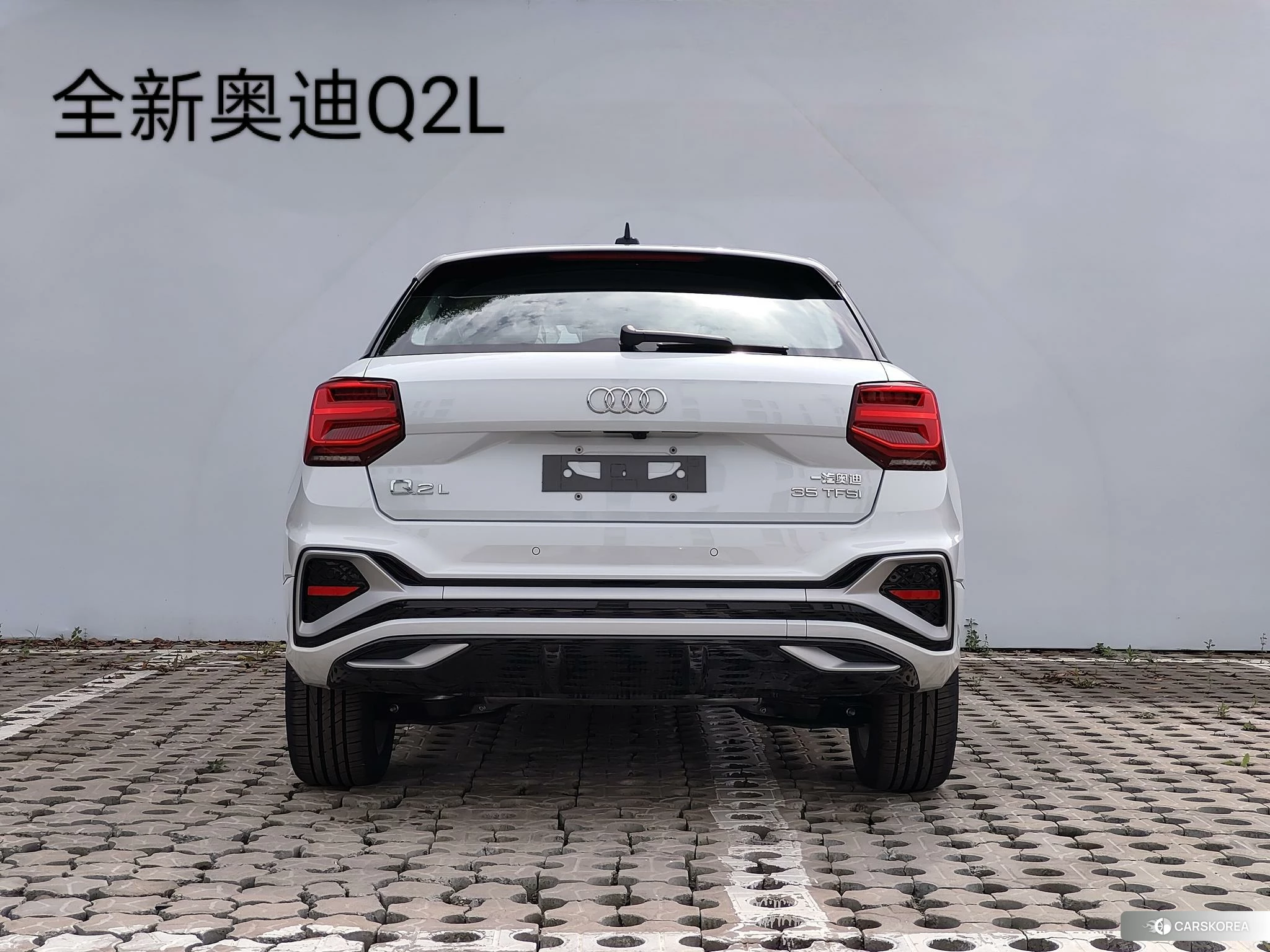 Audi Q2L 2025 Белый из Китая, фото 4
