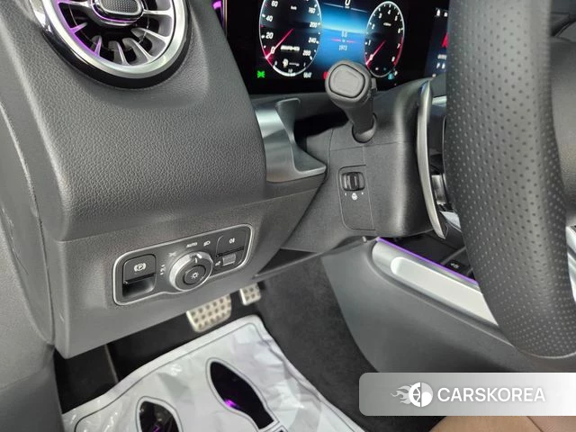 Mercedes-Benz GLB-Class X247 2025 Белый из Кореи, фото 4