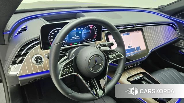 Mercedes-Benz E-Class W214 2025 Черный из Кореи, фото 4