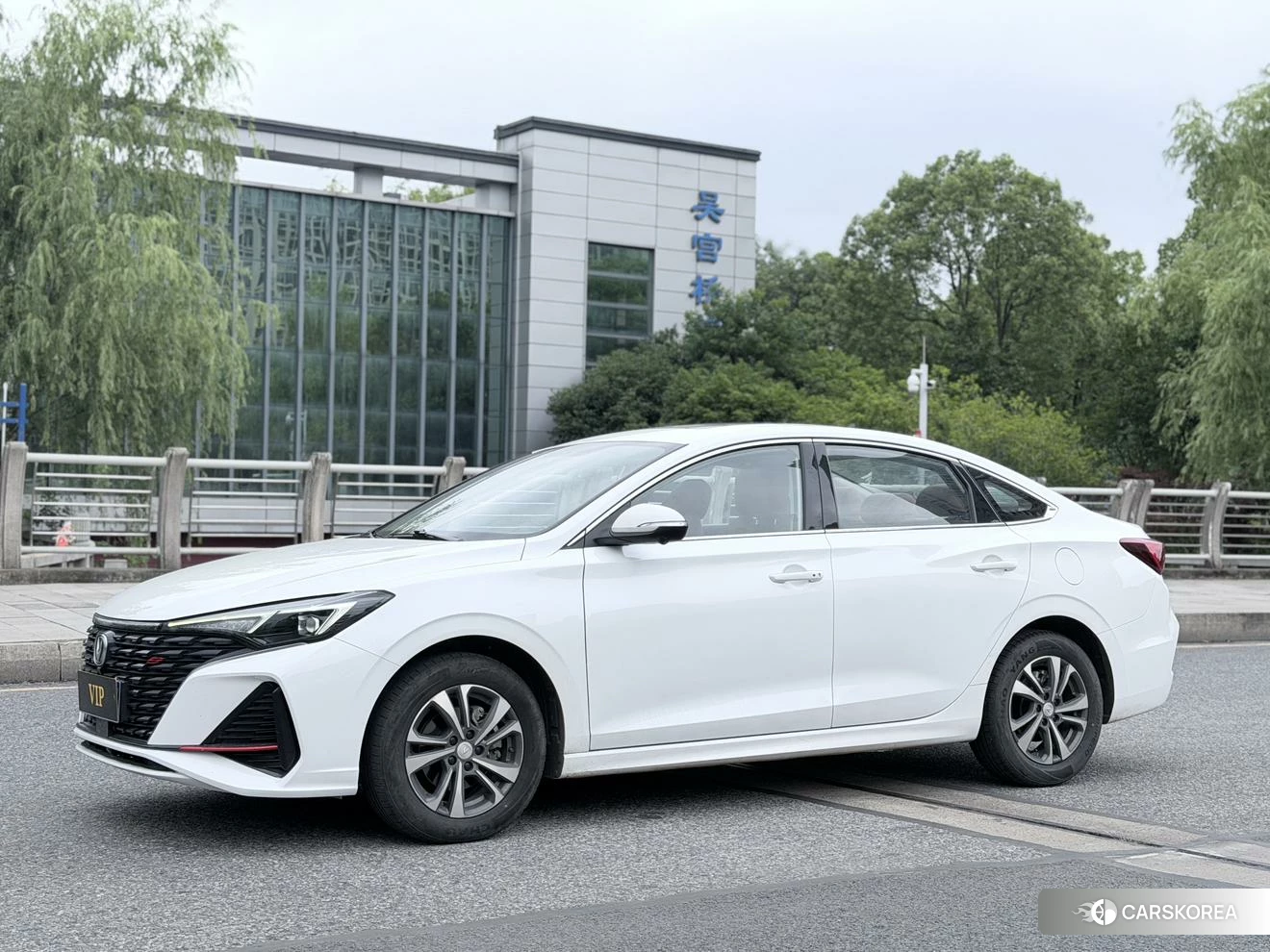 Chang'an Yidong 2023 Белый из Китая, фото 4
