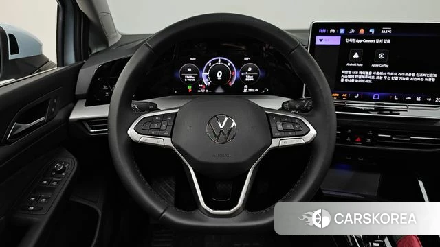 Volkswagen Golf 8th Generation 2025 Небесно-голубой из Кореи, фото 4