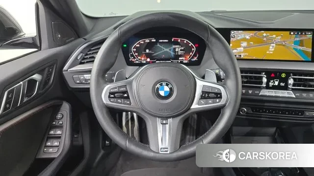 BMW 1 Series (F40) 2021 Светло-серебряный цвет из Кореи, фото 4