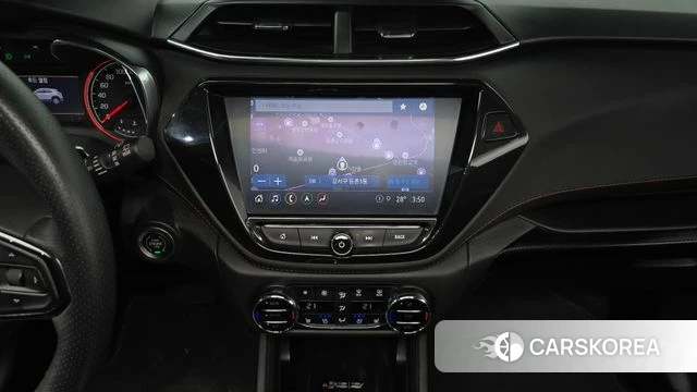 Chevrolet (GM Daewoo) Trailblazer 2020 Белый из Кореи, фото 4