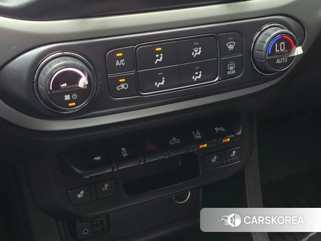 Chevrolet (GM Daewoo) Real New Colorado 2022 Белый из Кореи, фото 4