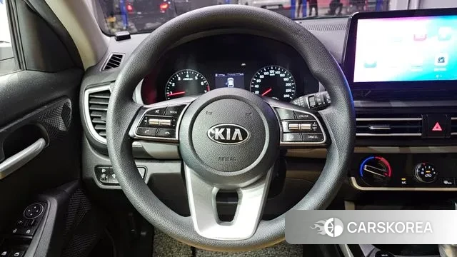 Kia Seltos 2019 Белый из Кореи, фото 4