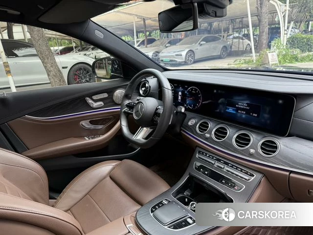 Mercedes-Benz E-class 2022 Черный из Китая, фото 4
