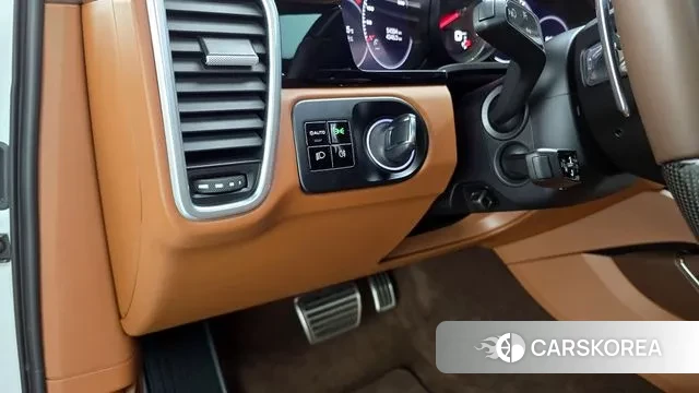 Porsche Cayenne (PO536) id 2886033 из Кореи 4