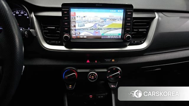 Kia Stonic 2018 Серый из Кореи, фото 4