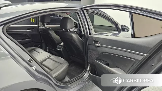 Hyundai Avante AD 2018 Серый из Кореи, фото 4