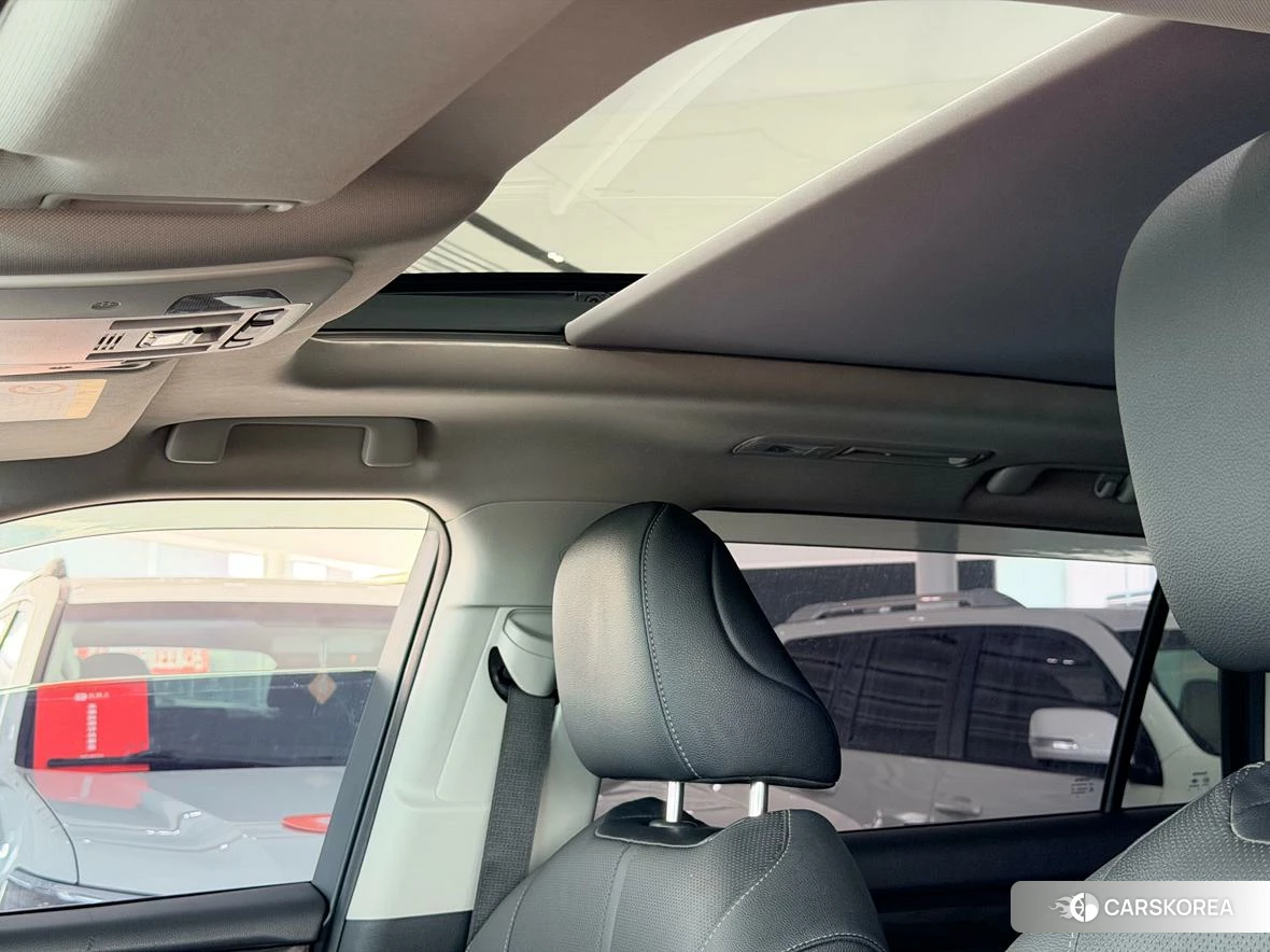 Toyota Highlander 2021 Белый из Китая, фото 4