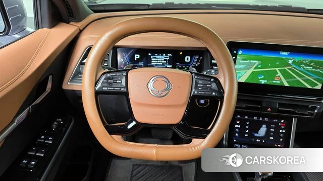 Ssangyong Torres 2023 Серебристо-серый из Кореи, фото 4
