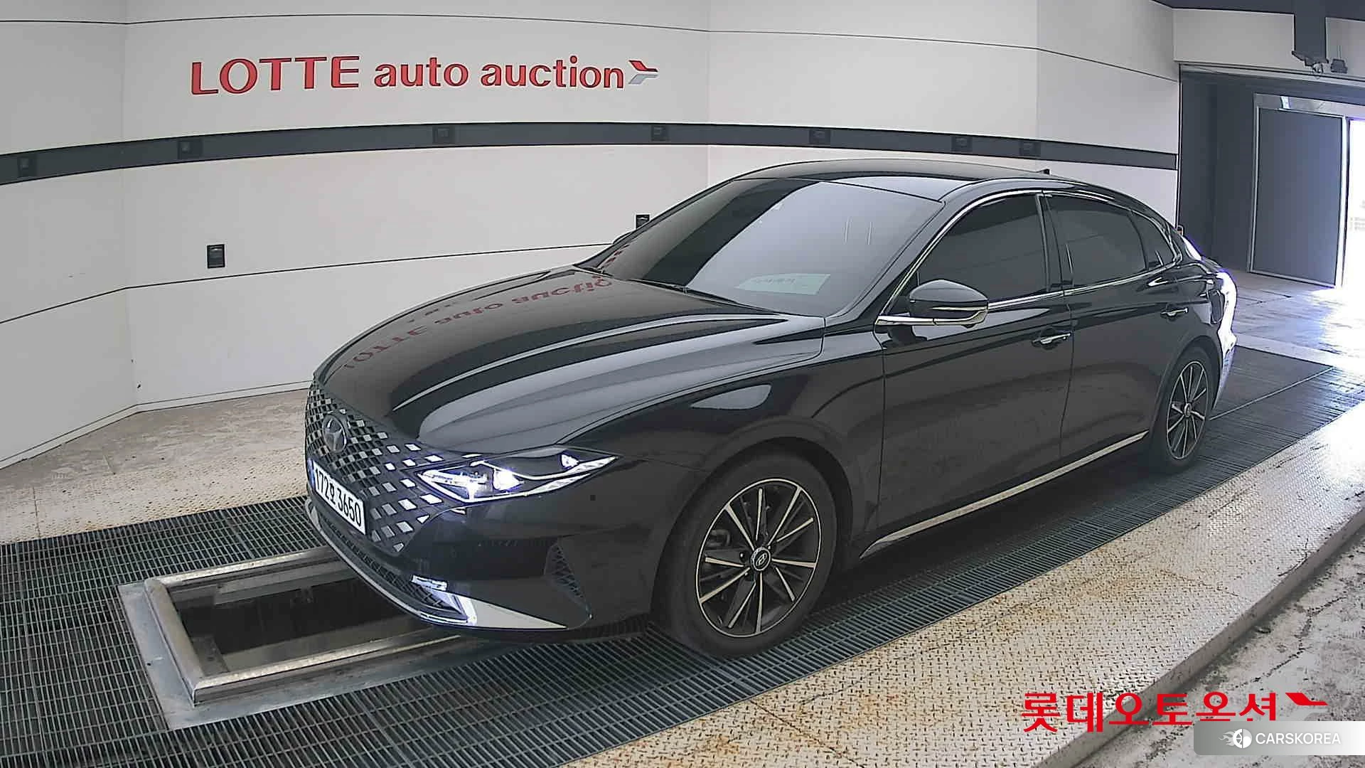 Hyundai Grandeur 2023 Abyss Black Pearl из Кореи, фото 4