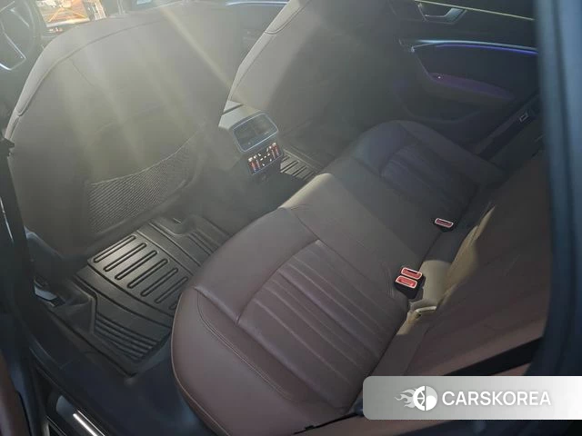 Audi A6 (C8) 2021 Черный из Кореи, фото 4