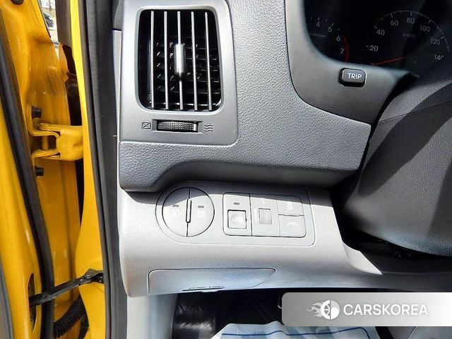 Hyundai The New Grand Starex 2021 Желтый из Кореи, фото 4