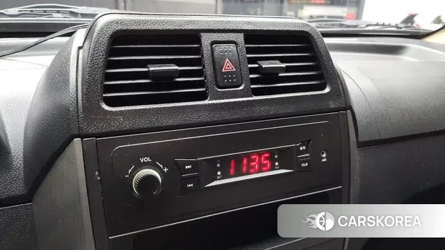 Dongfeng Socon C35 2018 Белый из Кореи, фото 4