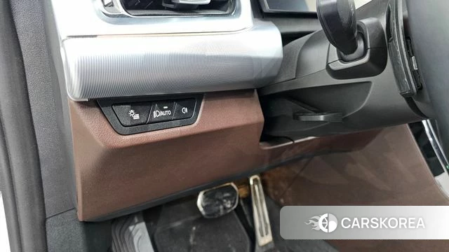 BMW X1 (U11) 2024 Белый из Кореи, фото 4