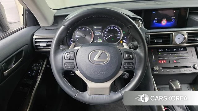 Lexus New IS300 2019 Серый из Кореи, фото 4