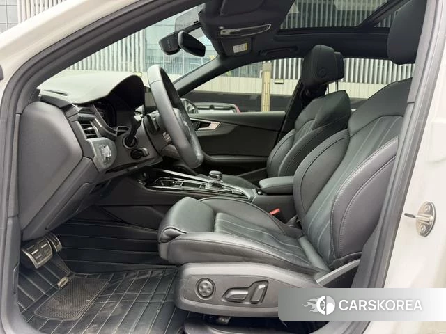 Audi A4L 2023 Белый из Китая, фото 4
