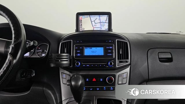 Hyundai The New Grand Starex 2021 Серебристо-серый из Кореи, фото 4