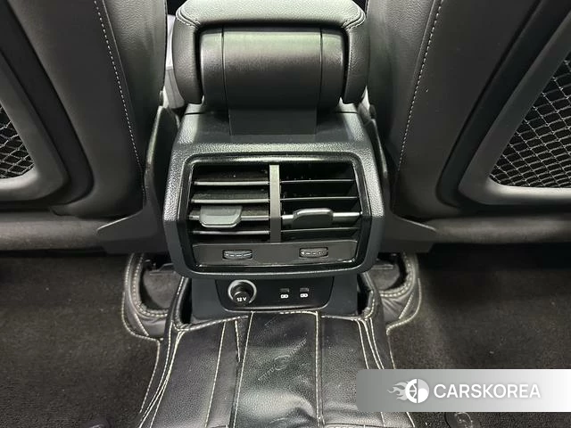 Audi Q3 2023 Темно-серый из Китая, фото 4