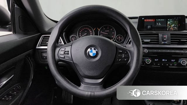 BMW 3 Series GT (F34) 2018 Белый из Кореи, фото 4