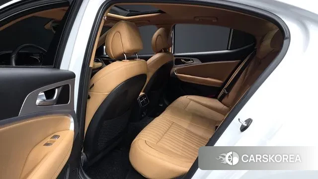 Genesis The New G70 2021 Белый из Кореи, фото 4